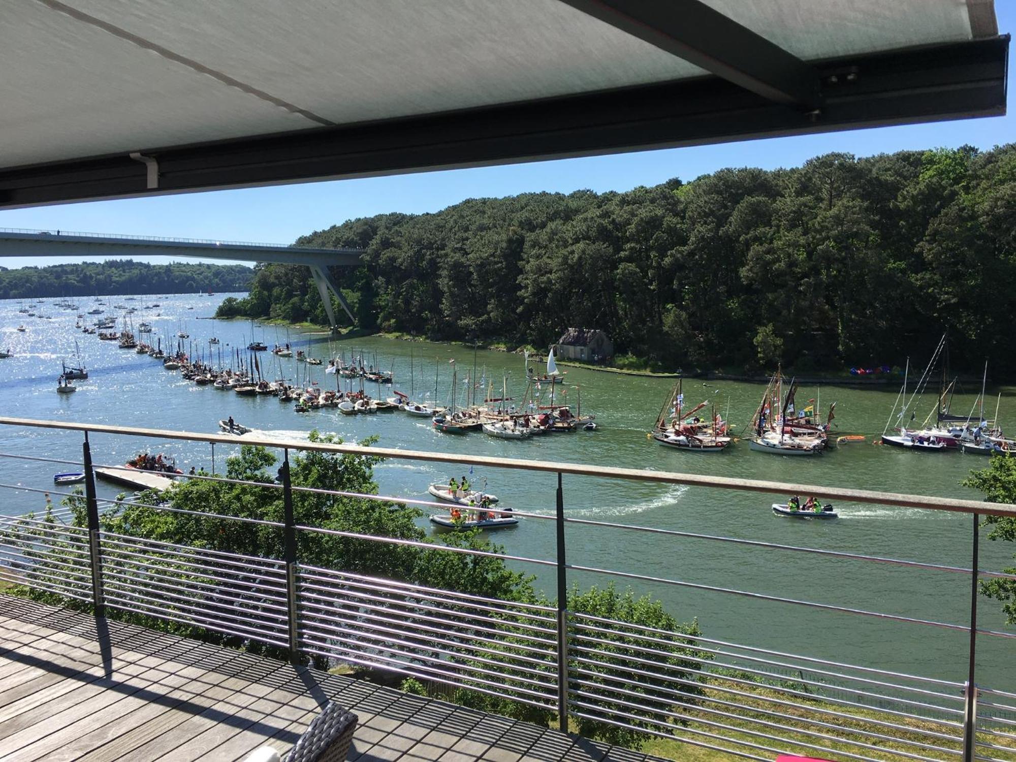 Maison Vue Riviere Du Bono 8 Personnes Bagian luar foto